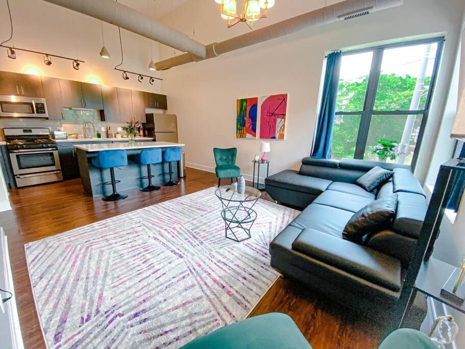 Chic & Central 3Br Oasis With Optional Parking Near Uic, Roosevelt Station & Chicago'S Top Attractions Exterior photo