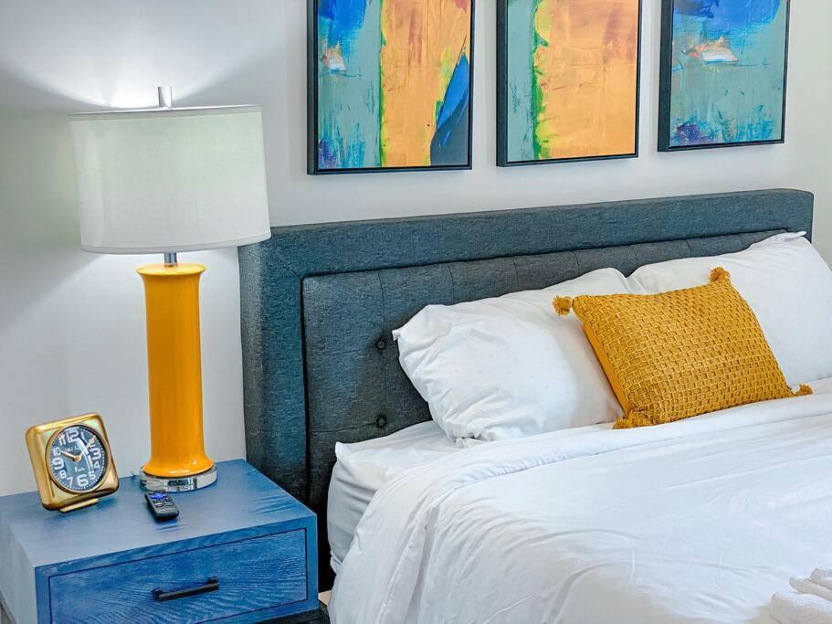 Chic & Central 3Br Oasis With Optional Parking Near Uic, Roosevelt Station & Chicago'S Top Attractions Exterior photo