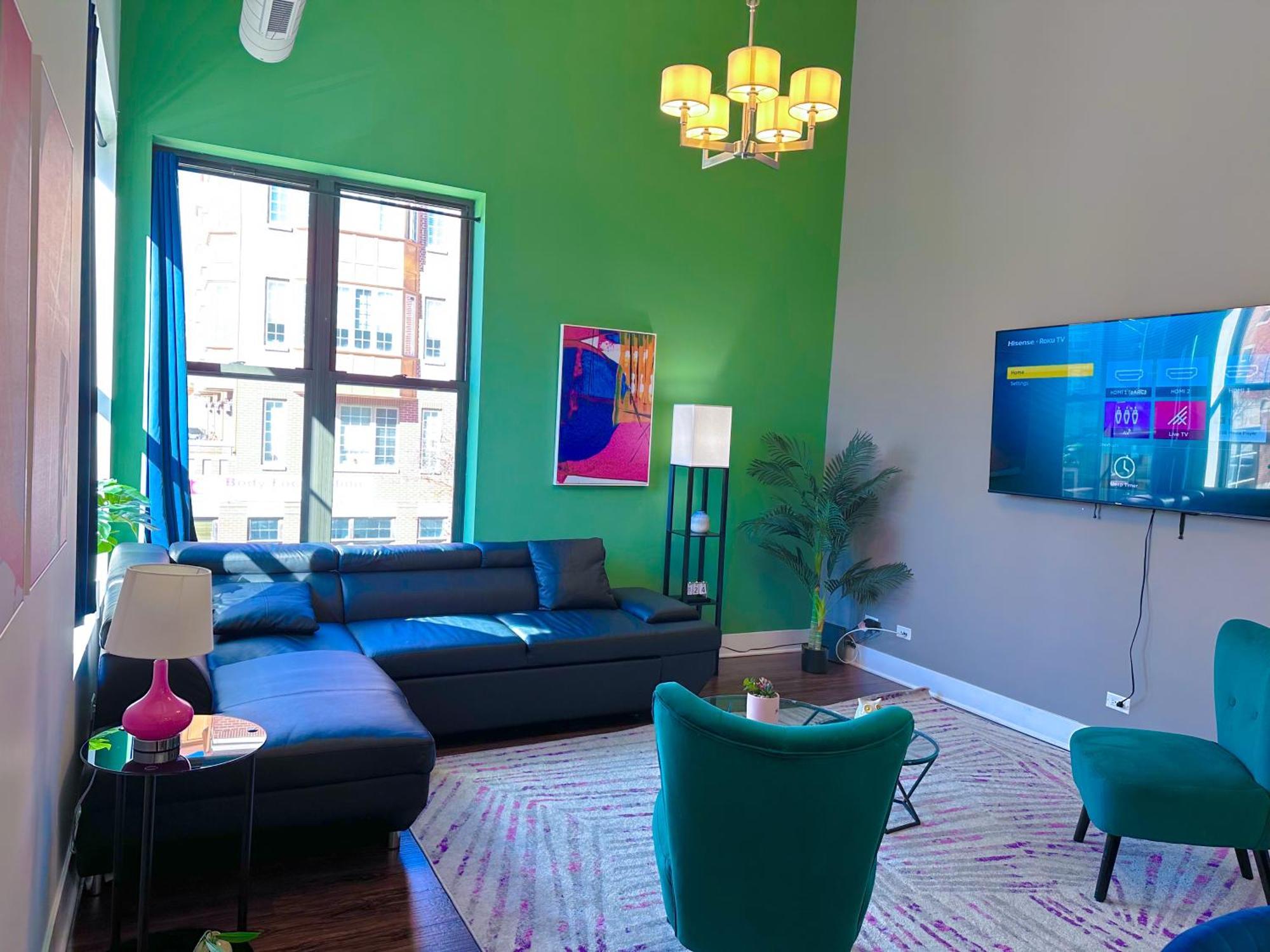 Chic & Central 3Br Oasis With Optional Parking Near Uic, Roosevelt Station & Chicago'S Top Attractions Exterior photo