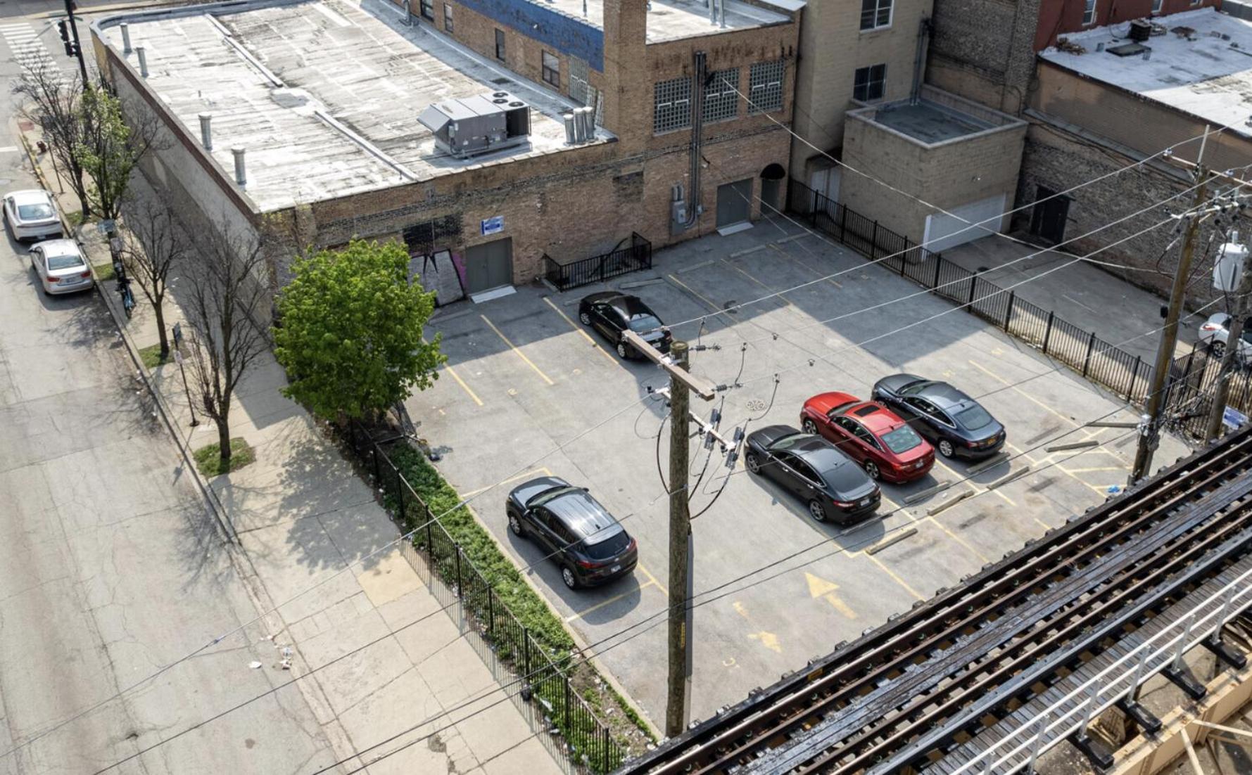 Chic & Central 3Br Oasis With Optional Parking Near Uic, Roosevelt Station & Chicago'S Top Attractions Exterior photo